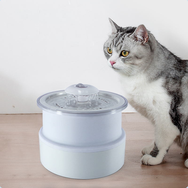 食品グレードの材料BPA無料猫の噴水ペット折りたたみ式噴水
